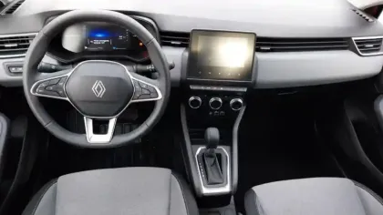 Photo 8 Renault Clio  E-Tech full hybrid 145 ch GSR2