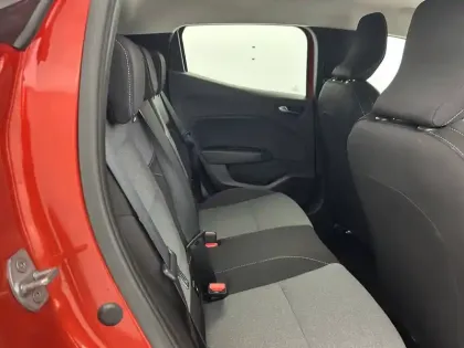 Photo 24 Renault Clio  E-Tech full hybrid 145 ch GSR2