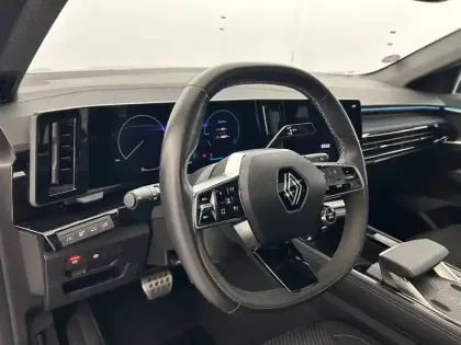 Photo 18 Renault Austral Gén. I (HHN) Ph1 Iconic esprit Alpine 5