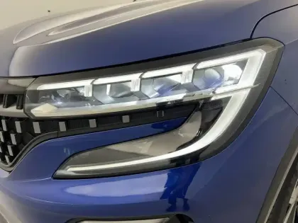 Photo 101 Renault Austral  E-Tech hybrid 200