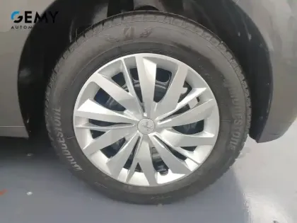 Photo 10 Peugeot 208  PureTech 75 S&S BVM5