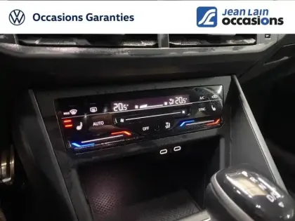 Photo 16 Volkswagen Polo  1.0 TSI 110 S&S DSG7