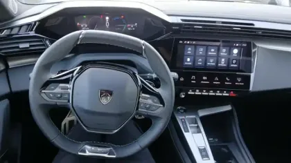 Photo 17 Peugeot 308 Gén. III Ph1 GT 5