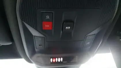 Photo 64 Peugeot 308  Hybrid 136 e-DCS6