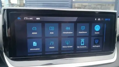 Photo 25 Peugeot 208  Hybrid 110 e-DCS6