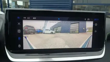 Photo 20 Peugeot 208  Hybrid 110 e-DCS6