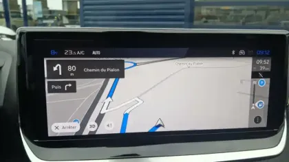 Photo 23 Peugeot 208  Hybrid 110 e-DCS6