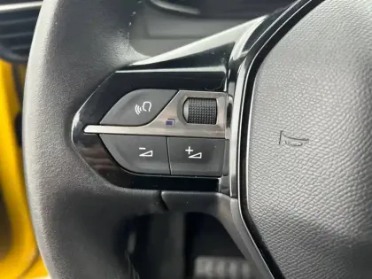 Photo 41 Peugeot 208  Electrique 50 kWh 136ch