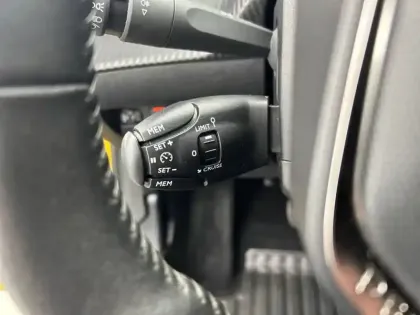 Photo 44 Peugeot 208  Electrique 50 kWh 136ch