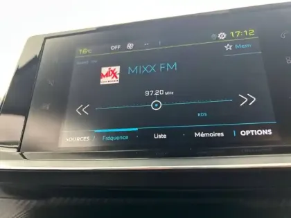 Photo 46 Peugeot 208  Electrique 50 kWh 136ch