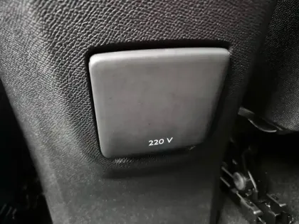 Photo 38 Peugeot 3008  1.6 BlueHDi 120ch S&S EAT6