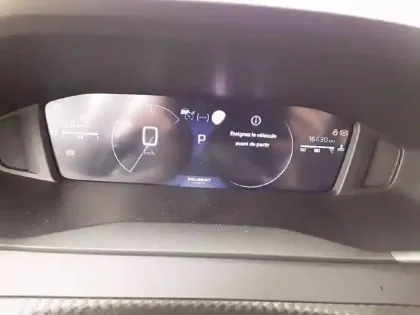 Photo 9 Peugeot 2008  130 S&S EAT8