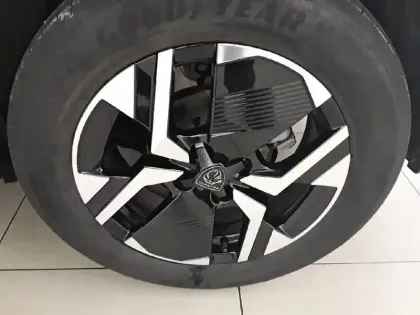 Photo 55 Peugeot 2008  130 S&S EAT8