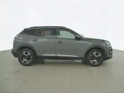 Photo 90 Peugeot 2008  130 S&S EAT8