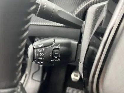 Photo 22 Peugeot 208 Gén. II Ph1 NG Roadtrip 5