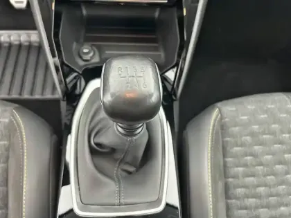 Photo 43 Peugeot 208 Gén. II Ph1 NG Roadtrip 5