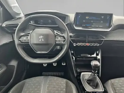 Photo 37 Peugeot 208 Gén. II Ph1 NG Roadtrip 5
