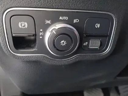 Photo 61 Mercedes Classe B Gén. III (W247) Ph1 Business Line Editio 5