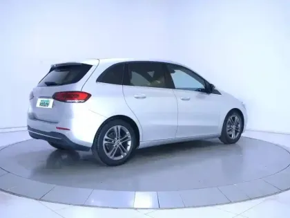 Photo 36 Mercedes Classe B Gén. III (W247) Ph1 Business Line Editio 5