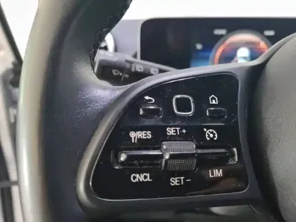 Photo 26 Mercedes Classe B  180 d 7G-DCT