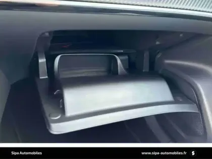 Photo 32 Peugeot 2008  Hybrid 145 e-DCS6