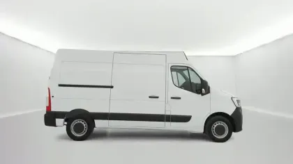 Photo 47 Renault Master  FGN TRAC F3500 L2H2 BLUE DCI 135