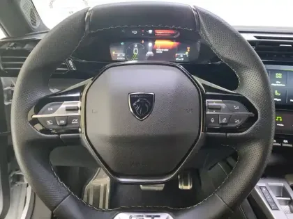 Photo 75 Peugeot 308  Hybrid 136 e-DCS6