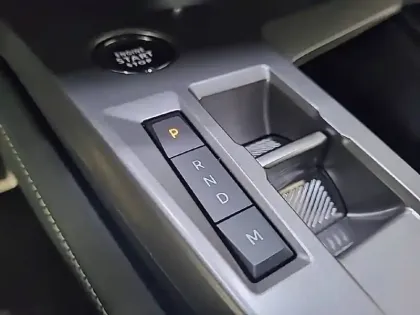 Photo 16 Peugeot 308 Gén. III Ph1 GT 5