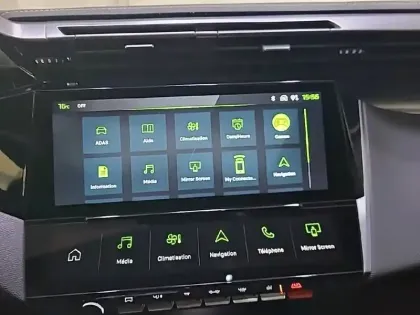 Photo 58 Peugeot 308  Hybrid 136 e-DCS6