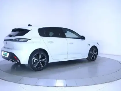 Photo 39 Peugeot 308  Hybrid 136 e-DCS6