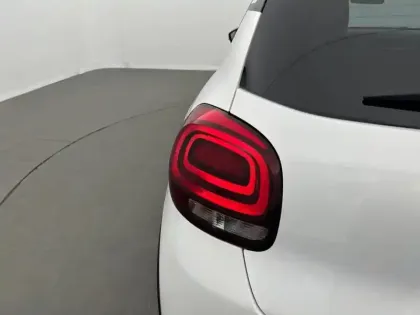 Photo 16 Citroën C3  BlueHDi 100 S&S BVM6