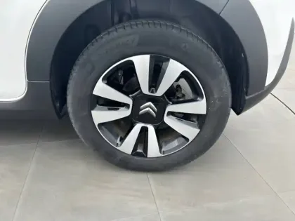 Photo 12 Citroën C3  BlueHDi 100 S&S BVM6