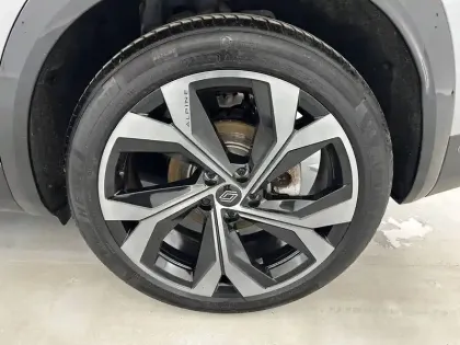 Photo 41 Renault Austral Gén. I (HHN) Ph1 Iconic esprit Alpine 5