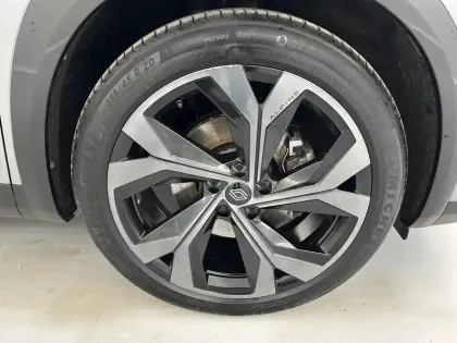 Photo 72 Renault Austral  E-Tech hybrid 200