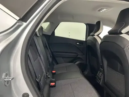 Photo 84 Renault Captur  TCe 140 EDC - 21