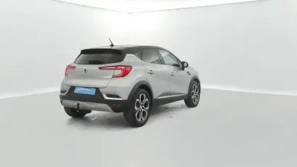 Photo 43 Renault Captur  TCe 140 EDC - 21