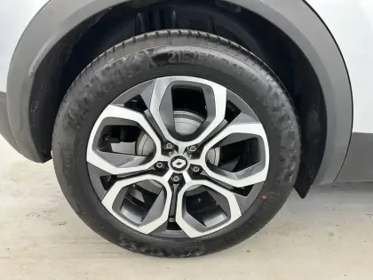 Photo 90 Renault Captur  TCe 140 EDC - 21