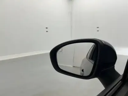 Photo 38 Renault Clio Gén. V (BJA) Ph2 Evolution 5