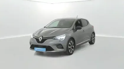 Photo 69 Renault Clio  E-Tech full hybrid 145