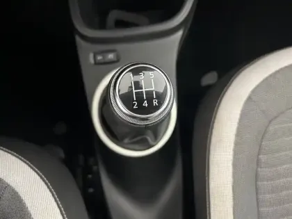 Photo 12 Renault Twingo Gén. III (C07) Ph2 Limited 5