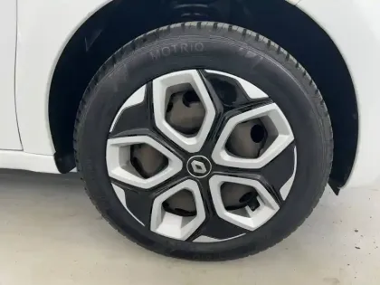 Photo 20 Renault Twingo Gén. III (C07) Ph2 Limited 5