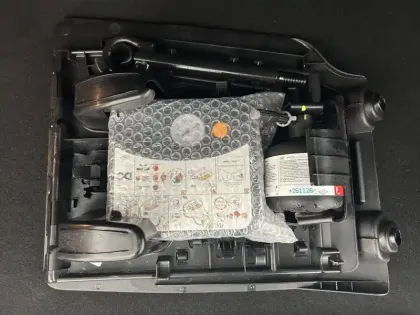 Photo 24 Renault Twingo Gén. III (C07) Ph2 Limited 5