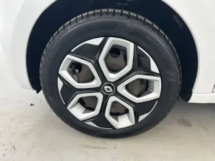 Photo 18 Renault Twingo Gén. III (C07) Ph2 Limited 5