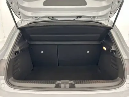 Photo 26 Renault Clio Gén. V (BJA) Ph2 Evolution 5