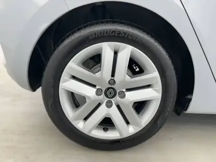 Photo 59 Renault Clio Gén. V (BJA) Ph2 Evolution 5