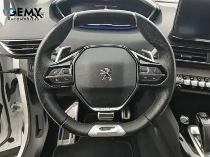 Photo 64 Peugeot 3008  Hybrid 225 e-EAT8