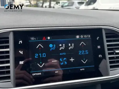 Photo 17 Peugeot 308  BlueHDi 130ch S&S EAT8