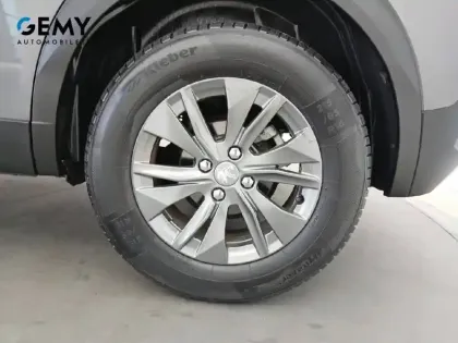 Photo 49 Peugeot 2008  PureTech 130 S&S EAT8