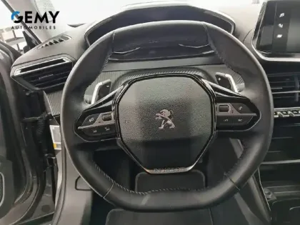 Photo 74 Peugeot 2008  PureTech 130 S&S EAT8