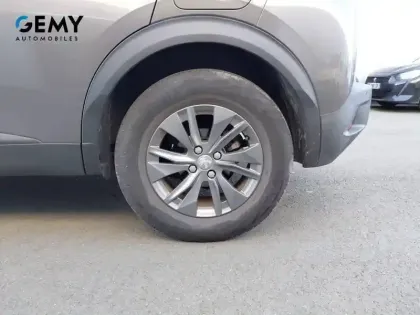 Photo 10 Peugeot 2008  PureTech 130 S&S EAT8